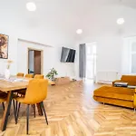 Luxapart Ii Beautiful Views With Breakfast Option *