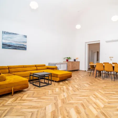 Luxapart Ii Beautiful Views With Breakfast Option Lejlighed Košice